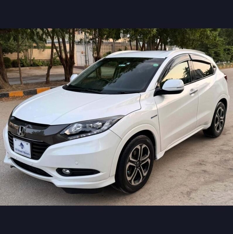 
2015 HONDA VEZEL Z PACKAGE HYBRID full									