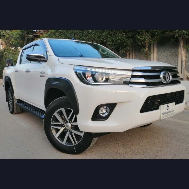 
2018 TOYOTA REVO (V) 2.8 CRUISETRONIC full									