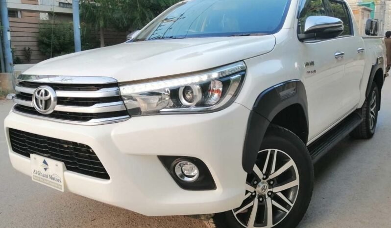 
2018 TOYOTA REVO (V) 2.8 CRUISETRONIC full									