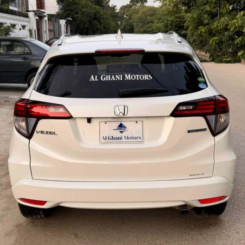 
2015 HONDA VEZEL Z PACKAGE HYBRID full									