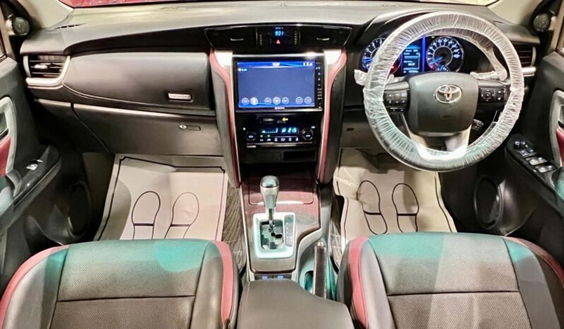 
								2020 TOYOTA FORTUNER G 2.7 PETROL full									