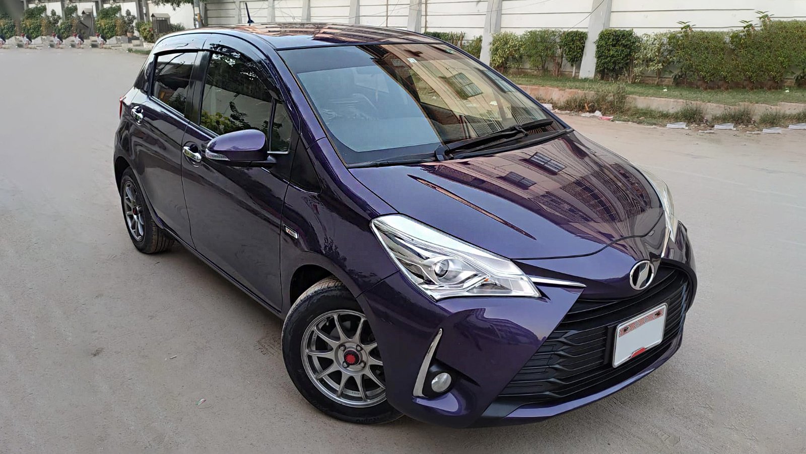 2019 TOYOTA VITZ