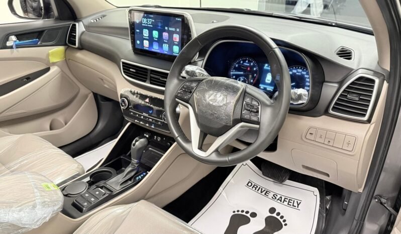 
								2022 HYUNDAI TUCSON 2.0 AWD full									