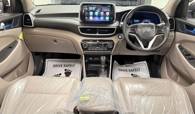 
								2022 HYUNDAI TUCSON 2.0 AWD full									