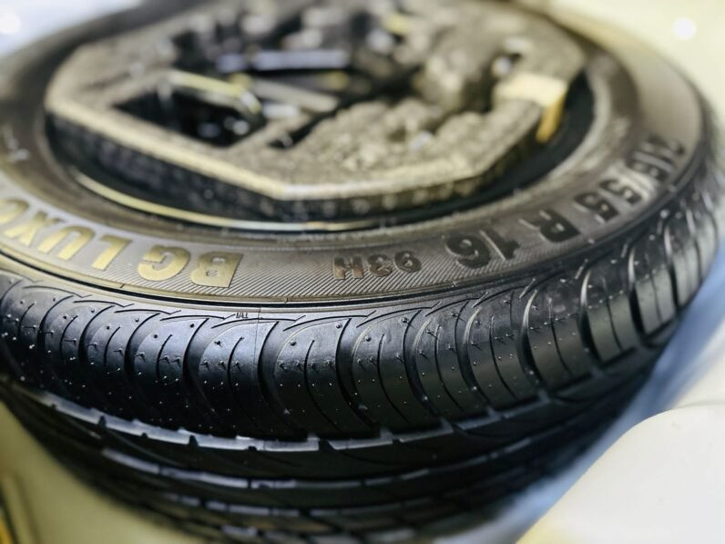 
2023 HYUNDAI ELANTRA GLS 2.0 full									