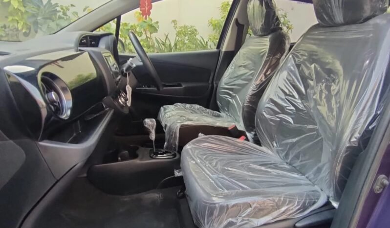 
								2019 TOYOTA VITZ full									