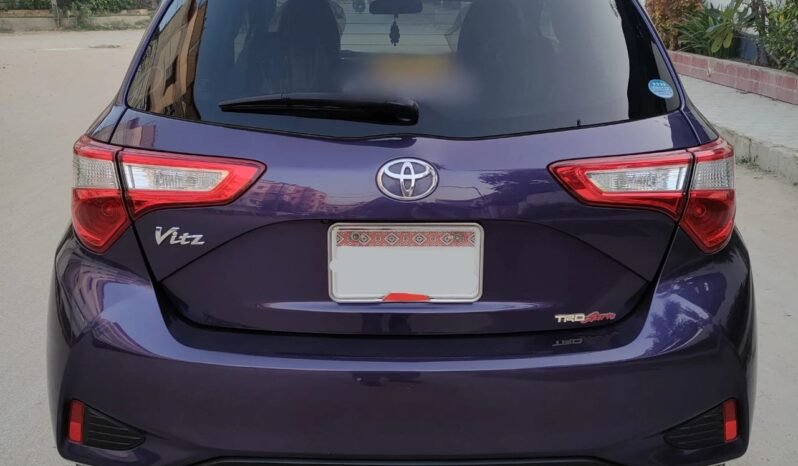 
								2019 TOYOTA VITZ full									