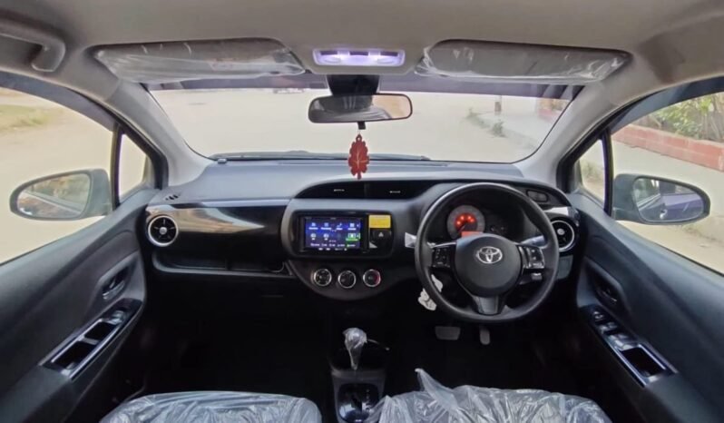 
								2019 TOYOTA VITZ full									