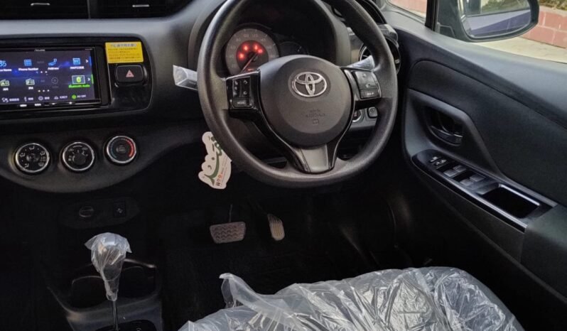 
								2019 TOYOTA VITZ full									