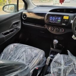 
										2019 TOYOTA VITZ full									