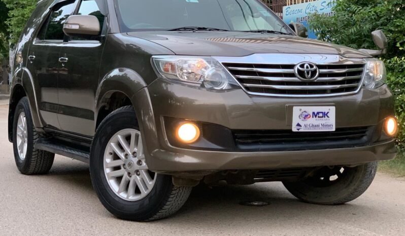 
								2014 TOYOTA FORTUNER V 2.7 PETROL – 4X4 full									