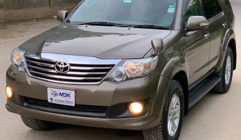 
								2014 TOYOTA FORTUNER V 2.7 PETROL – 4X4 full									