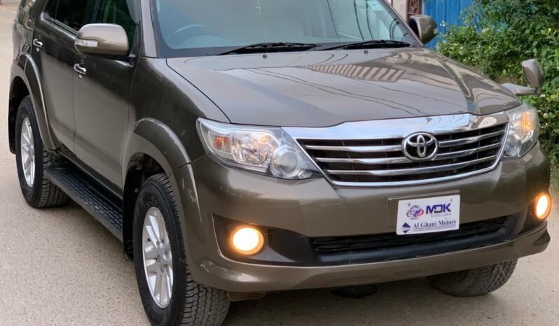 
								2014 TOYOTA FORTUNER V 2.7 PETROL – 4X4 full									