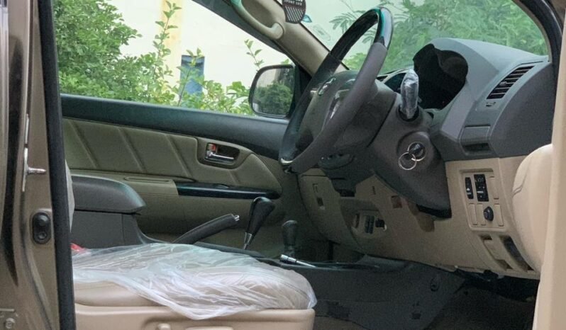 
								2014 TOYOTA FORTUNER V 2.7 PETROL – 4X4 full									