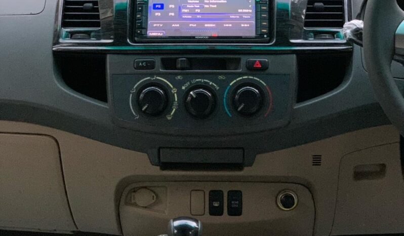 
								2014 TOYOTA FORTUNER V 2.7 PETROL – 4X4 full									