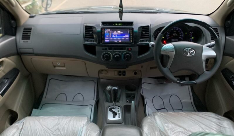
								2014 TOYOTA FORTUNER V 2.7 PETROL – 4X4 full									