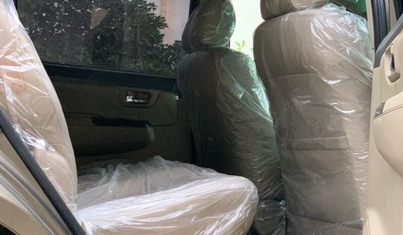 
								2014 TOYOTA FORTUNER V 2.7 PETROL – 4X4 full									