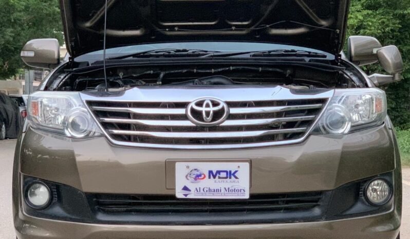 
								2014 TOYOTA FORTUNER V 2.7 PETROL – 4X4 full									