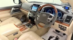 
										2014 TOYOTA LAND CRUIZER ZX full									