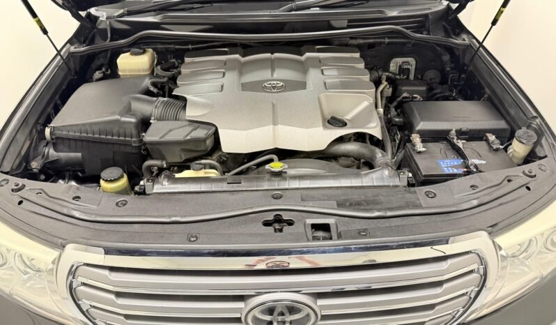 
								2014 TOYOTA LAND CRUIZER ZX full									