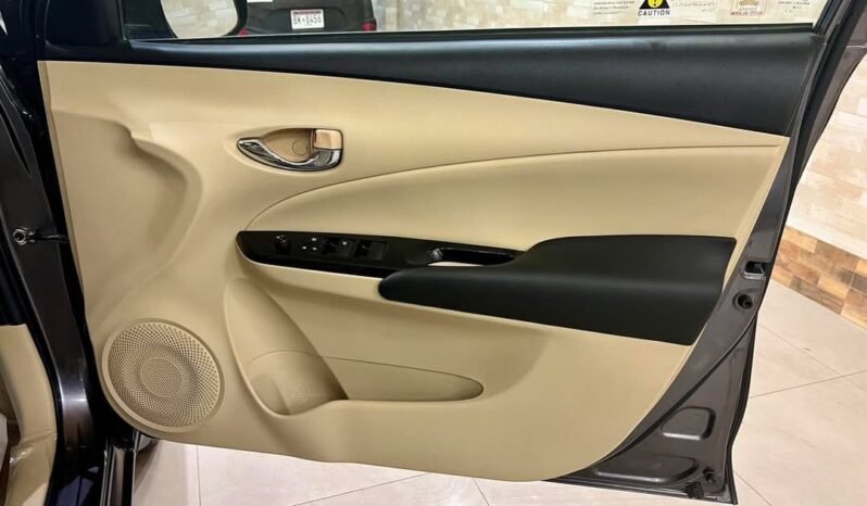 
								TOYOTA YARIS 1.5 ATIV CVT-I full									