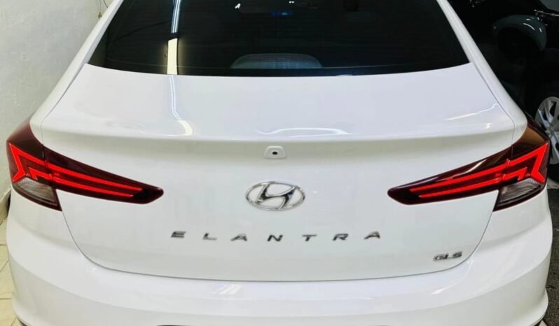 
								2023 HYUNDAI ELANTRA GLS 2.0 full									