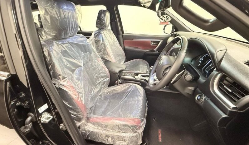 
								2022 TOYOTA FORTUNER LEGENDER 2.8 Σ4 full									