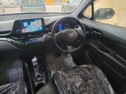 
										2017 TOYOTA C-HR (S LED) 1.8 HYBRID full									