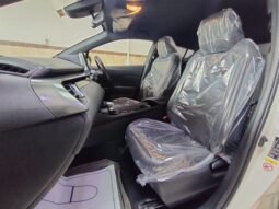 
										2017 TOYOTA C-HR (S LED) 1.8 HYBRID full									