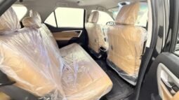 
										2019 TOYOTA FORTUNER V 2.7 PETROL full									