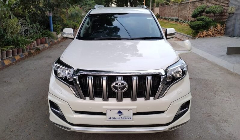 
								2014 TOYOTA PRADO TZ 4.0 PETROL full									