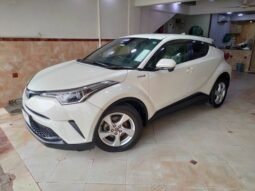 
										2017 TOYOTA C-HR (S LED) 1.8 HYBRID full									