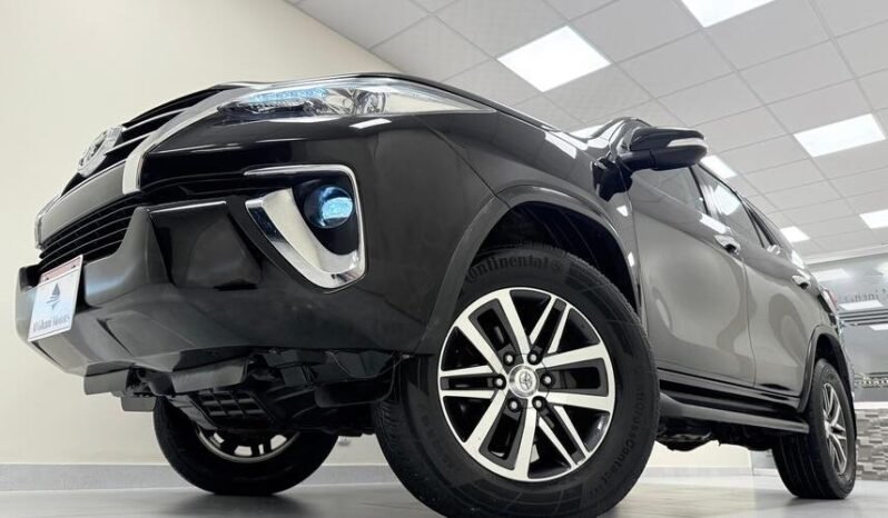 
								2019 TOYOTA FORTUNER V 2.7 PETROL full									