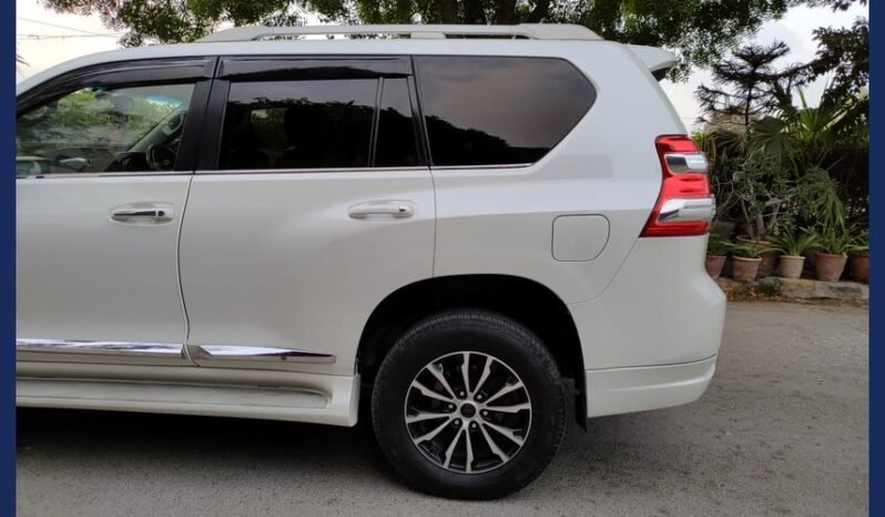
								2014 TOYOTA PRADO TZ 4.0 PETROL full									