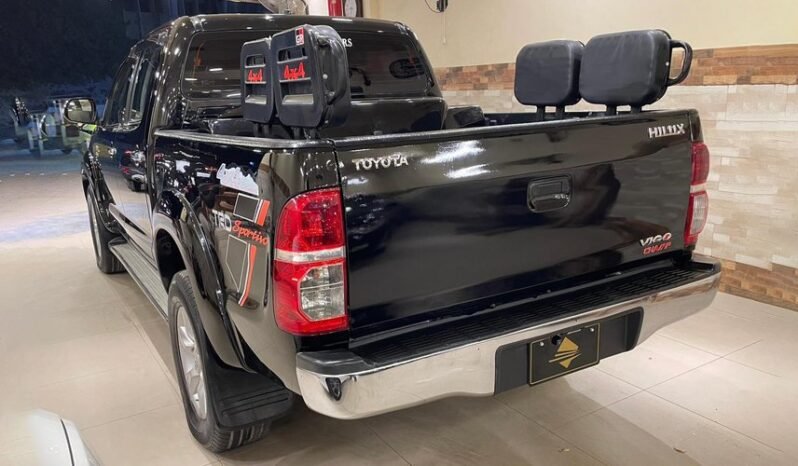 
								2012 TOYOTA HILUX VIGO (V) CHAMP D-4D full									