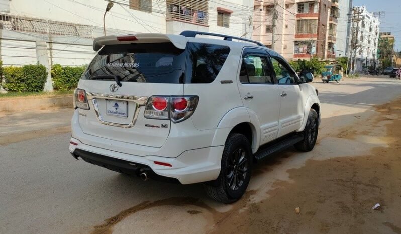 
								2016 TOYOTA FORTUNER V 2.7 PETROL full									