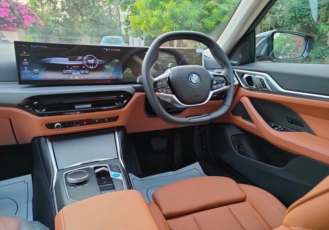 
								2025 BMW i4 eDrive35 full									