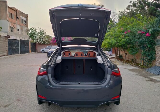 
2025 BMW i4 eDrive35 full									