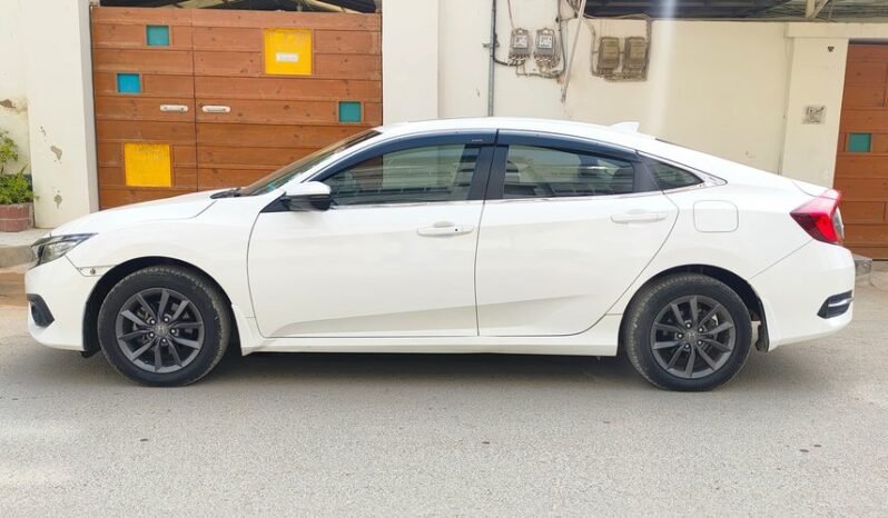 
								2020 HONDA CIVIC ORIEL 1.8 UG full									
