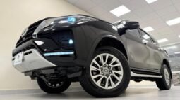 
										2022 TOYOTA FORTUNER SIGMA 2.8 full									