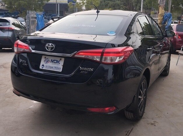 
								2021 TOYOTA YARIS 1.3 ATIV CVT-i full									