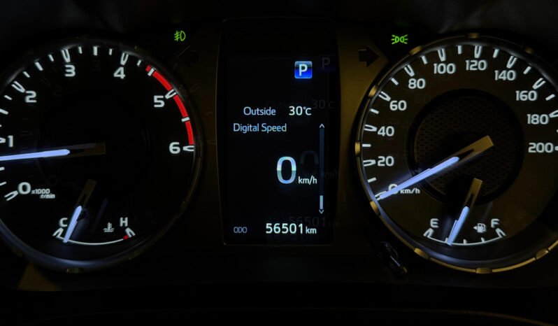 
2023 TOYOTA REVO ROCCO  2.8 CRUISETRONIC full									