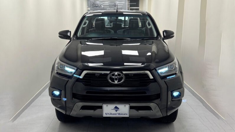 
2023 TOYOTA REVO ROCCO  2.8 CRUISETRONIC full									