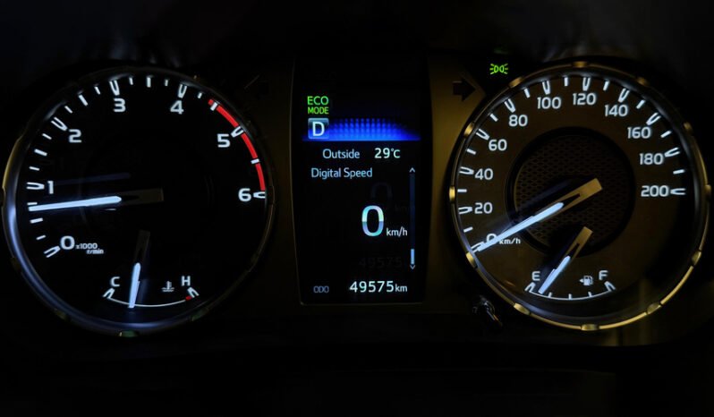 
2022 TOYOTA REVO ROCCO  2.8 CRUISETRONIC full									