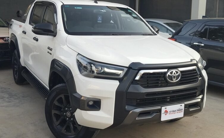 
								2022 TOYOTA REVO ROCCO  2.8 CRUISETRONIC full									