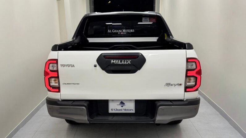 
2022 TOYOTA REVO ROCCO  2.8 CRUISETRONIC full									