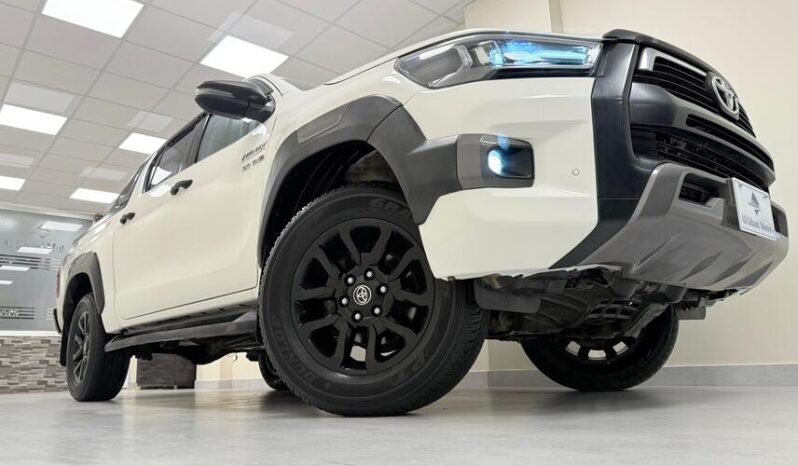 
2022 TOYOTA REVO ROCCO  2.8 CRUISETRONIC full									