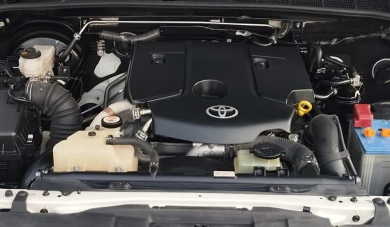 
								2022 TOYOTA REVO ROCCO  2.8 CRUISETRONIC full									