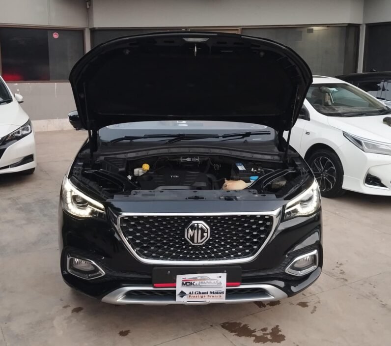 
2023 MG HS 1.5 TURBO TROPHY EDITION full									