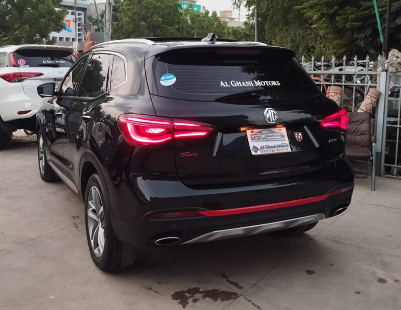 
2023 MG HS 1.5 TURBO TROPHY EDITION full									